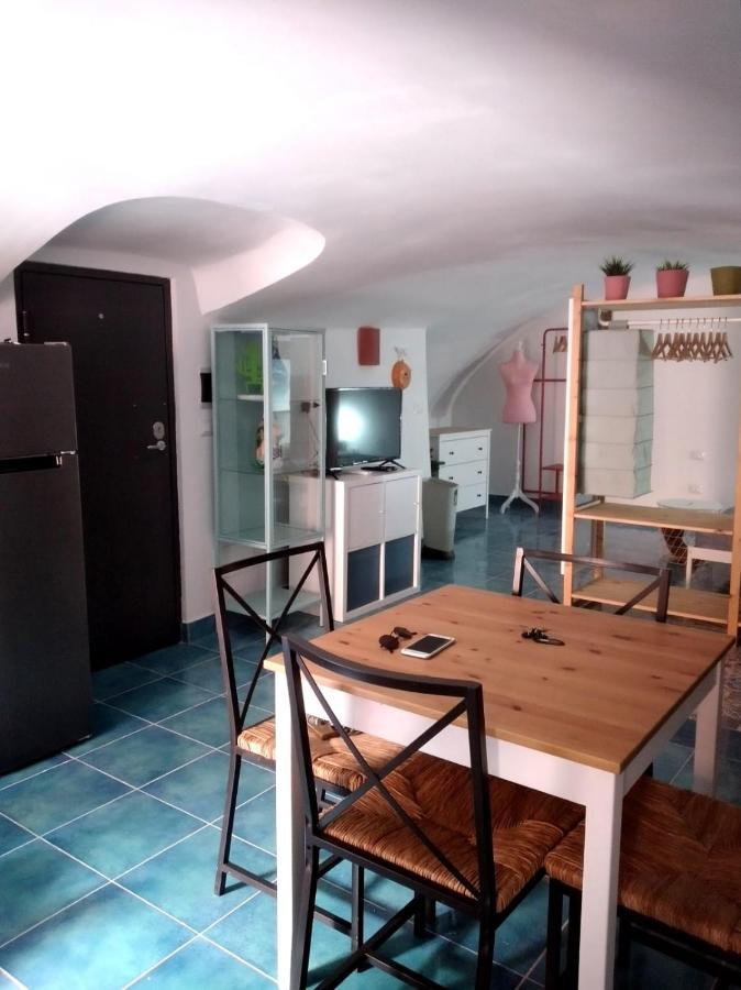 Appartement Casa Adriano à Procida Extérieur photo