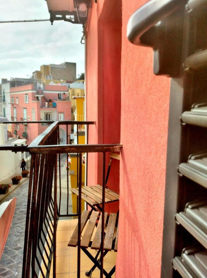 Appartement Casa Adriano à Procida Extérieur photo