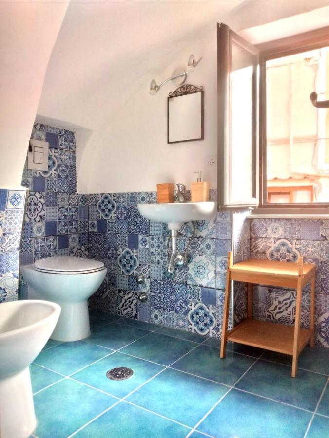 Appartement Casa Adriano à Procida Extérieur photo