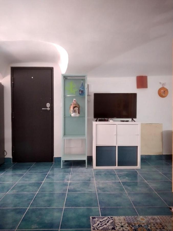 Appartement Casa Adriano à Procida Extérieur photo
